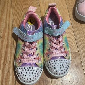 Twinkle toes 13 youth tye die